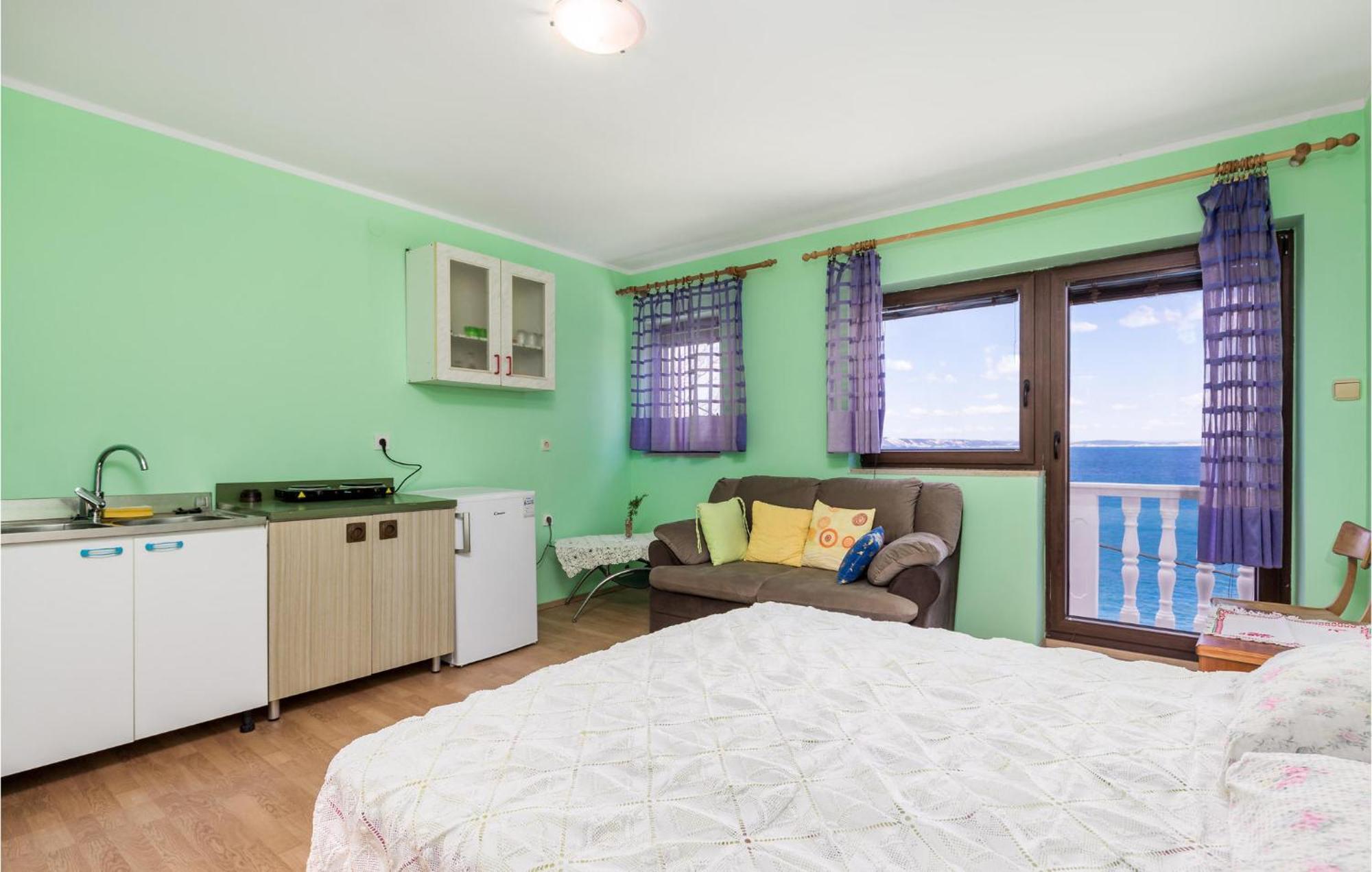 Cozy Apartment In Starigrad With House Sea View Bagian luar foto