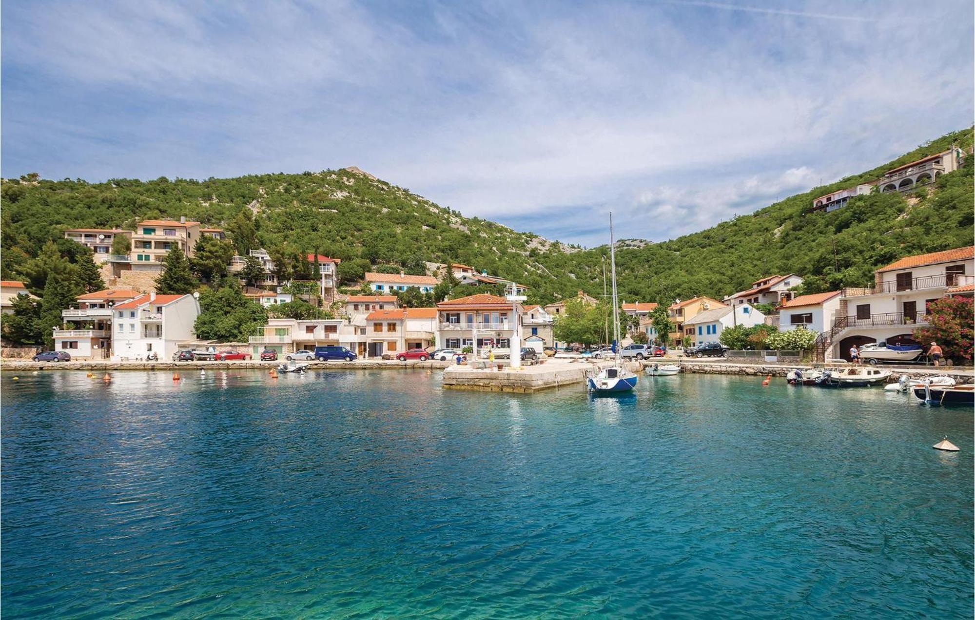 Cozy Apartment In Starigrad With House Sea View Bagian luar foto
