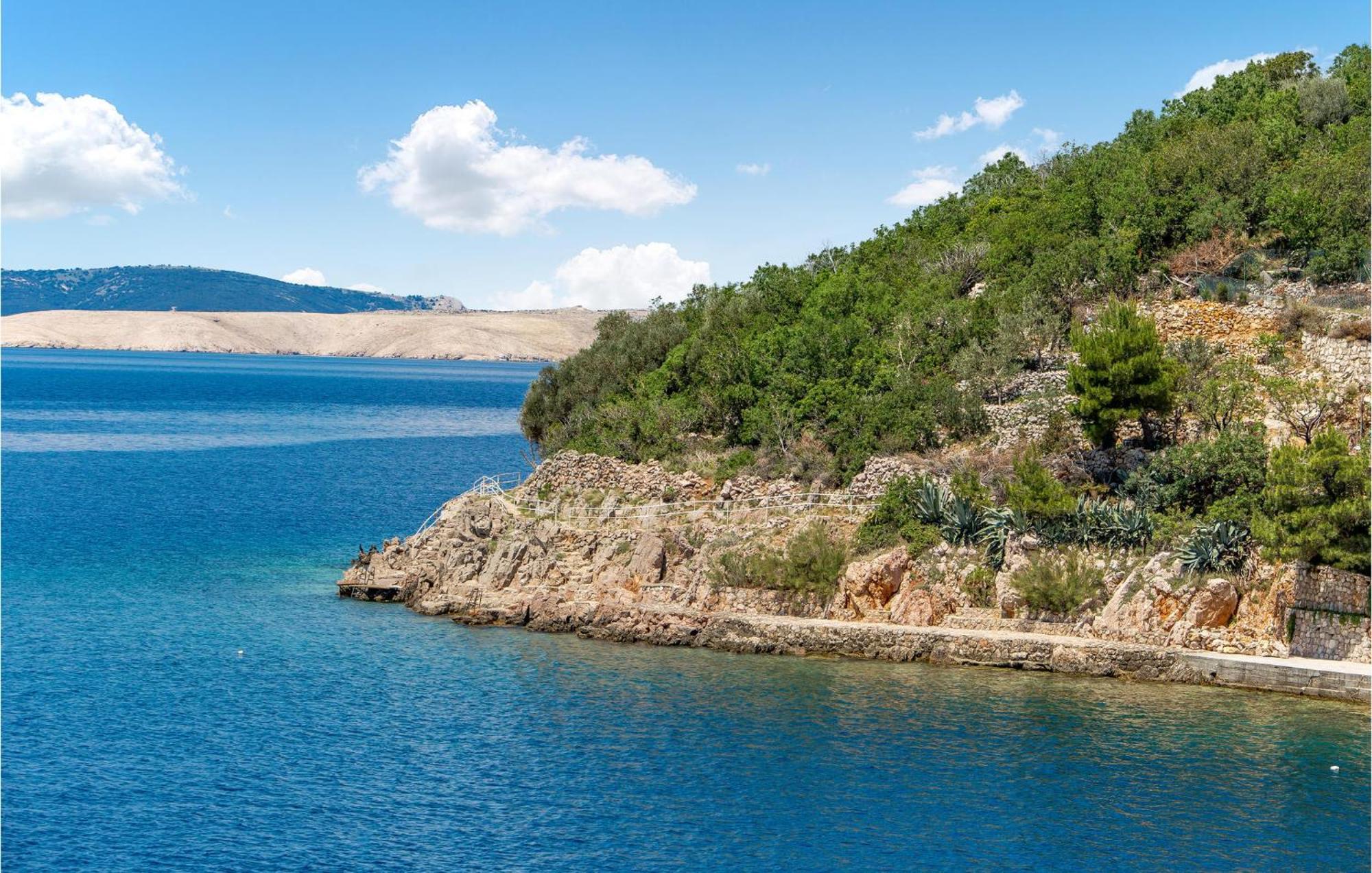Cozy Apartment In Starigrad With House Sea View Bagian luar foto